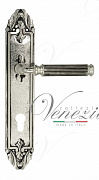 Дверная ручка Venezia "MOSCA" CYL на планке PL90 натуральное серебро + черный