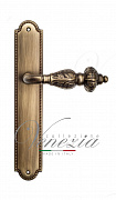 Дверная ручка Venezia "LUCRECIA" на планке PL98 матовая бронза