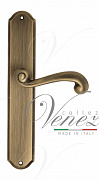 Дверная ручка Venezia "CARNEVALE" на планке PL02 матовая бронза
