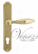 Дверная ручка Venezia "MAGGIORE" CYL на планке PL02 полированная латунь
