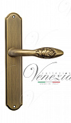 Дверная ручка Venezia "CASANOVA" на планке PL02 матовая бронза