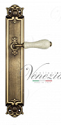Дверная ручка Venezia "COLOSSEO" белая керамика паутинка на планке PL97 матовая бронза