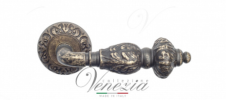 Дверная ручка Venezia "LUCRECIA" D4 античная бронза