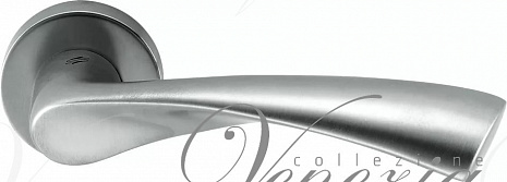 Дверная ручка на круглом основании COLOMBO Flessa CB51RSB-CM матовый хром