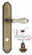 Дверная ручка Venezia "COLOSSEO" белая керамика паутинка WC-4 на планке PL98 матовая бронза