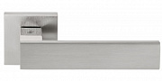Дверная ручка на квадратном основании COLOMBO Alba LC91RSB-CR8 полированный хром / матовый хром