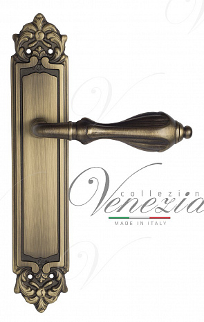 Дверная ручка Venezia "ANAFESTO" на планке PL96 матовая бронза