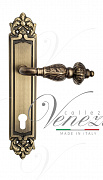 Дверная ручка Venezia "LUCRECIA" CYL на планке PL96 матовая бронза