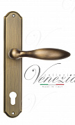 Дверная ручка Venezia "MAGGIORE" CYL на планке PL02 матовая бронза
