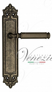 Дверная ручка Venezia "MOSCA" на планке PL96 античное серебро