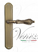 Дверная ручка Venezia "MONTE CRISTO" на планке PL02 матовая бронза
