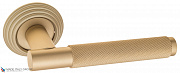 Дверная ручка на круглом основании Fratelli Cattini "UNA X" D8-BS матовая латунь