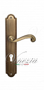 Дверная ручка Venezia "CARNEVALE" CYL на планке PL98 матовая бронза