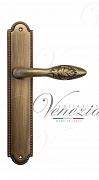 Дверная ручка Venezia "CASANOVA" на планке PL98 матовая бронза